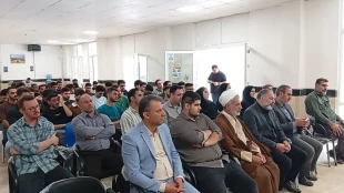 دیدار رئیس آموزشکده با دانشجویان در اولین روز از آغاز سال تحصیلی جدید 3